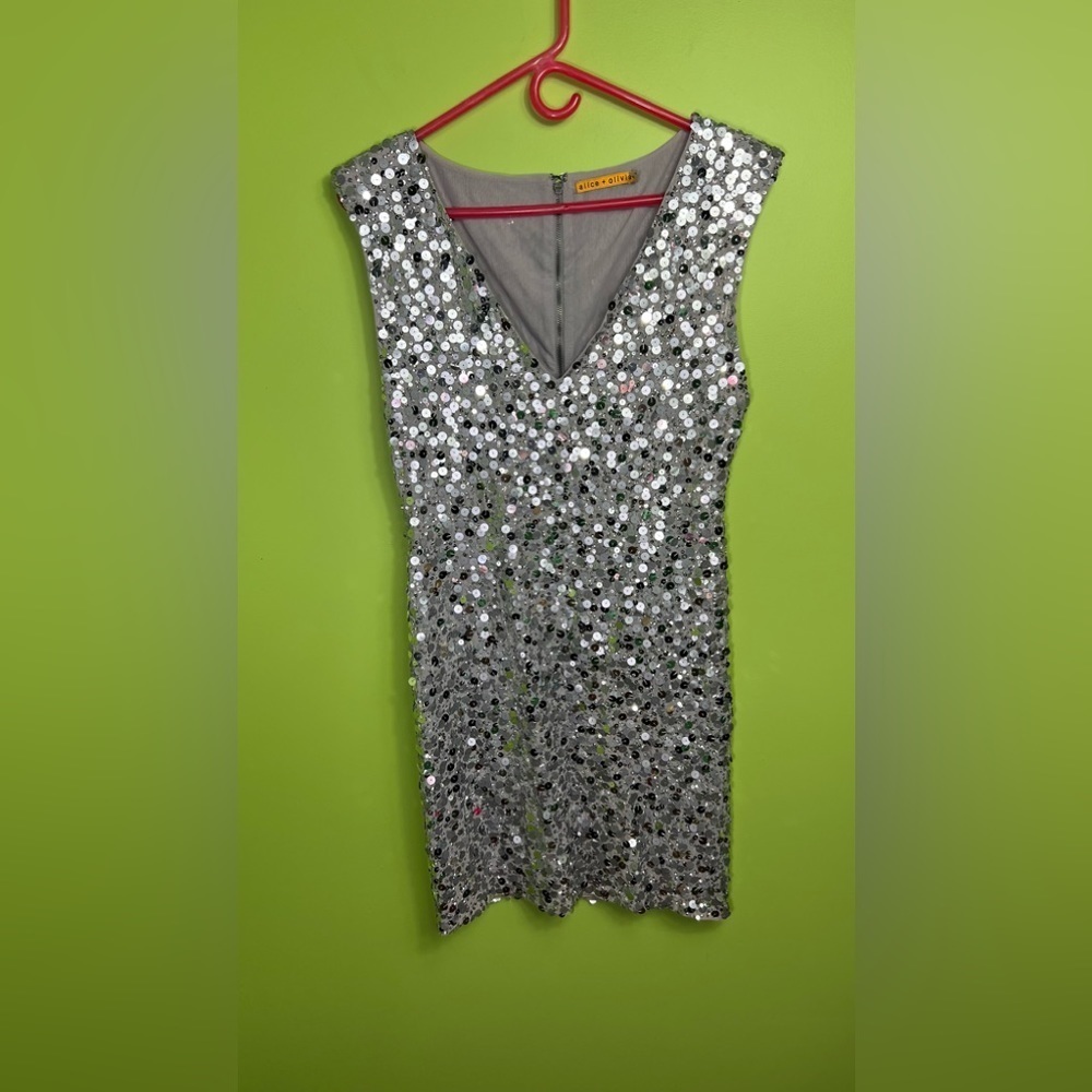 alice olivia sequin Silver Mini Dress size 8 - Picture 4 of 8